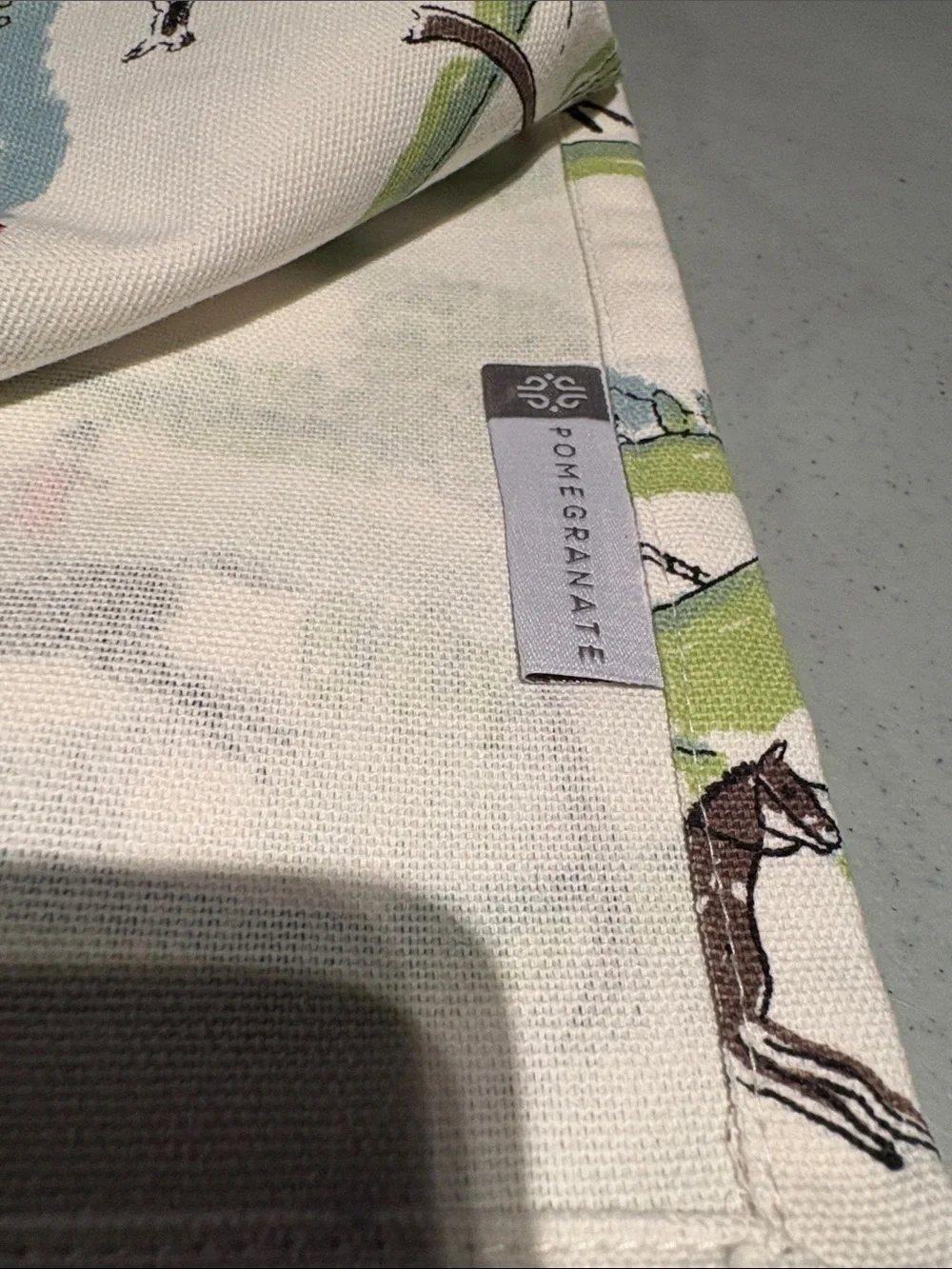 Set of Pomegranate Tea Towels– Hunt Scene NWT